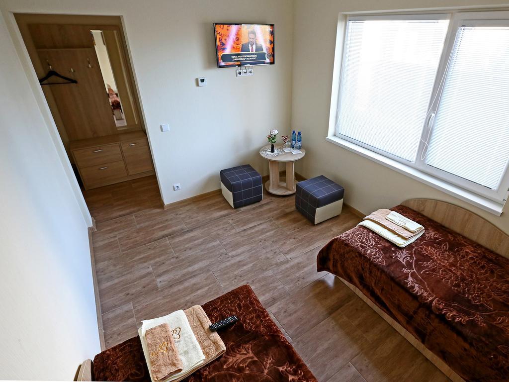 Juro Guest House Siauliai  Exterior photo