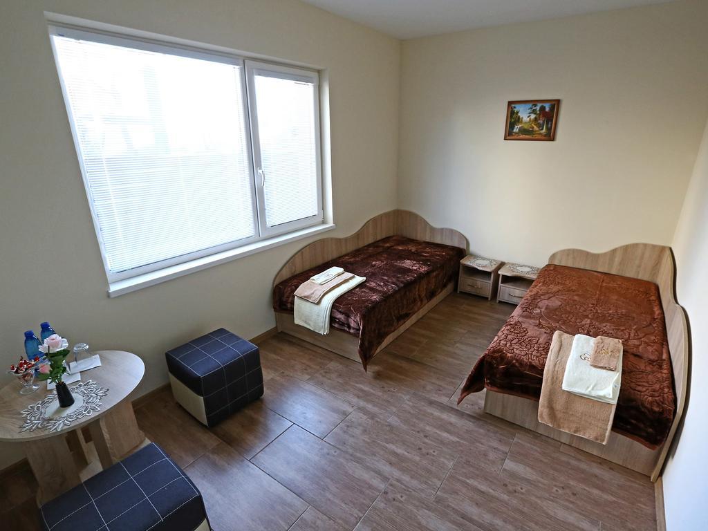 Juro Guest House Siauliai  Exterior photo